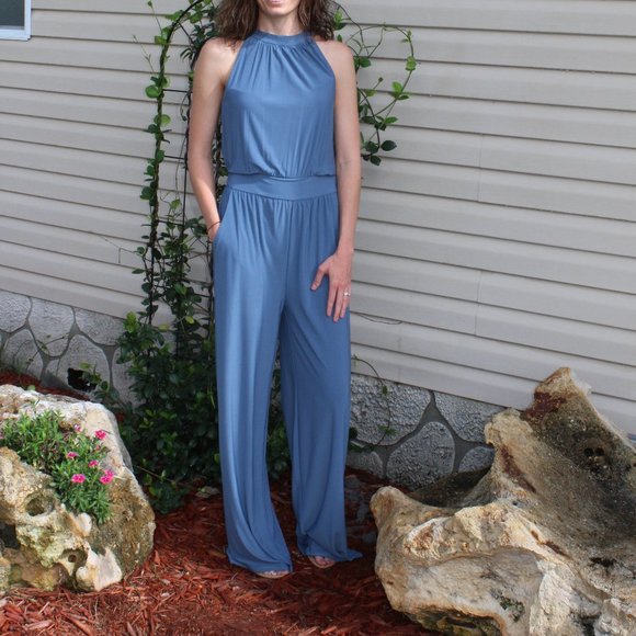 Blue High-waisted Key Hole Detailed Jumpsuit - Picture 3 of 3